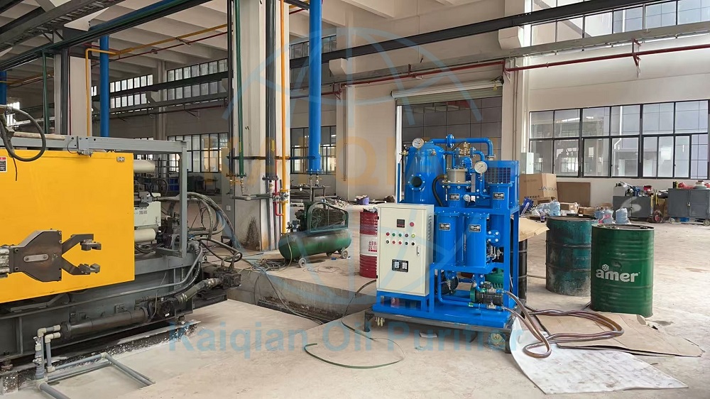 Why Choose an Oil Injection Machine for 